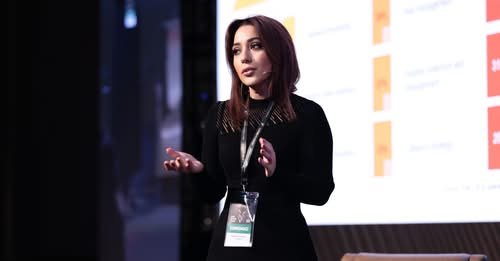 Hadisələrin surətlə dəyisdiyi dunyamızda texnoloji inkişaf artıq süni intellekt zamanına möhür vurmaqdadır.